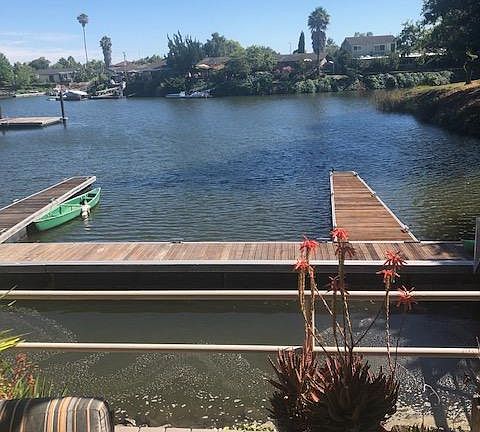 2nd image of 991 Marina Dr #991