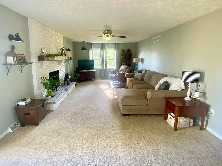 148 Woodlark Rd — Photo 10