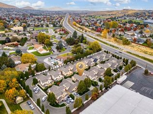145 Keene Rd, Richland, WA 99352