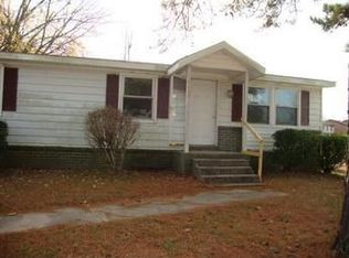 1009 Blythewood Ln, Suffolk, VA 23434