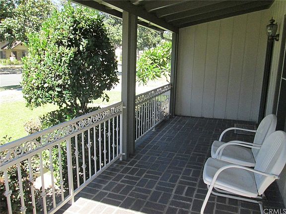 3rd image of 1128 S Stoneman Ave
