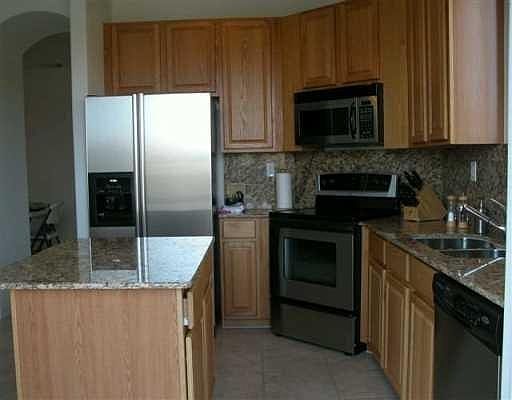 4th image of 7981 NW 114th Ct