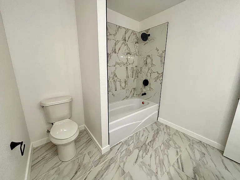 5114 Stoneridge Dr — Photo 25