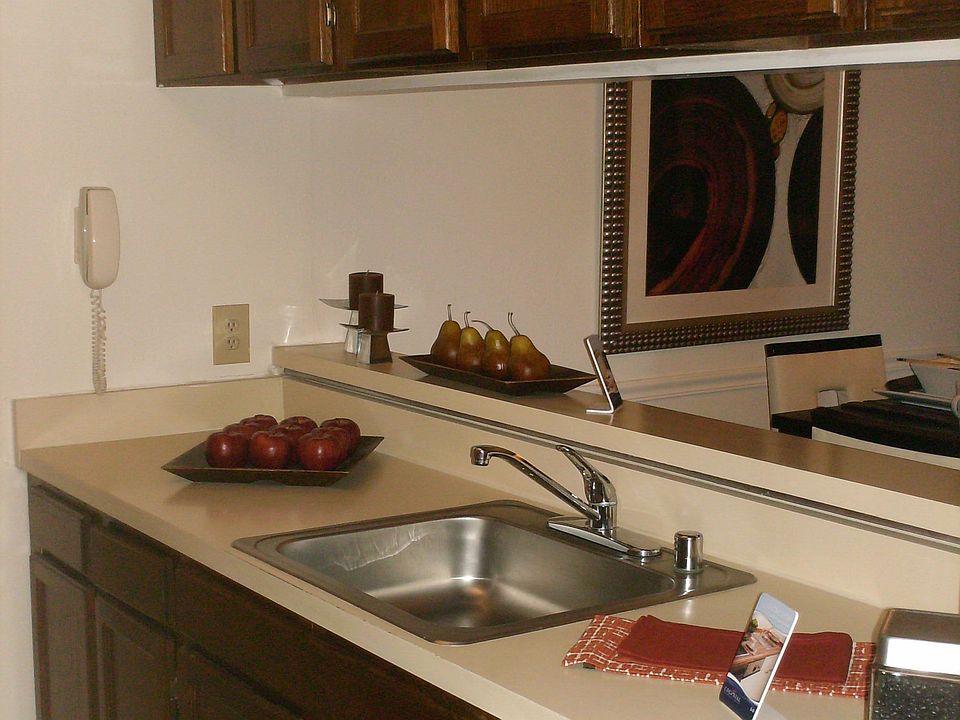 2nd image of 34 Chase Gayton Cir APT 918