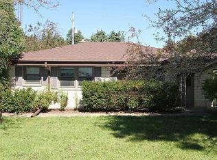 8039 Christy Circle Dr, Franksville, WI 53126