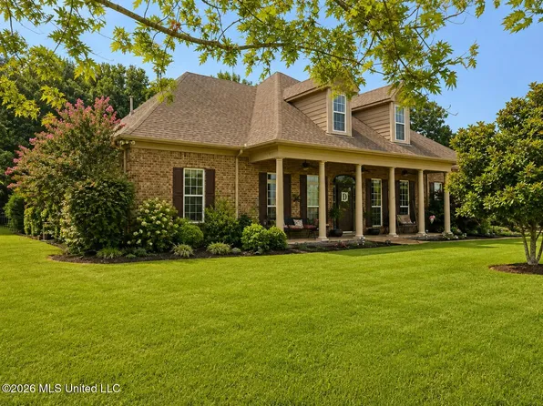 6333 Carson Dr, Olive Branch, MS 38654