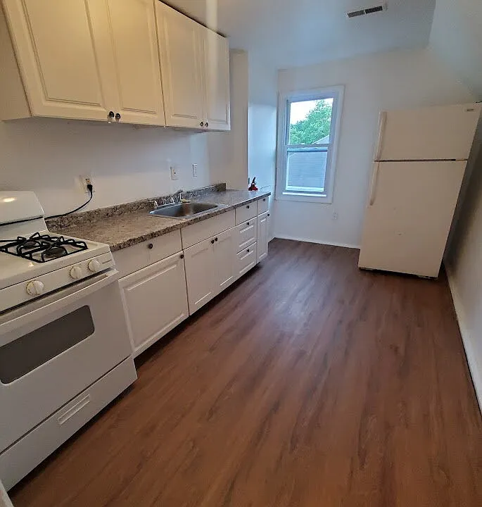 507 Broadway #5
