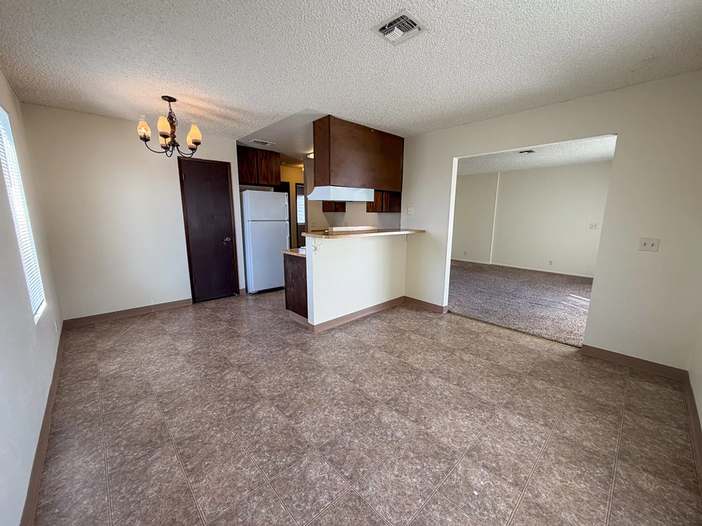 JamiesonCourt951 — Photo 2