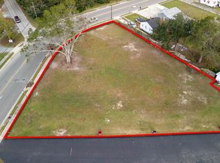 111 W Tollison St, Baxley, GA 31513