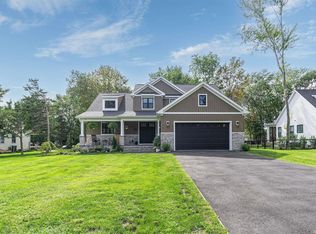 465 Mailer Ct, Southold, NY 11971