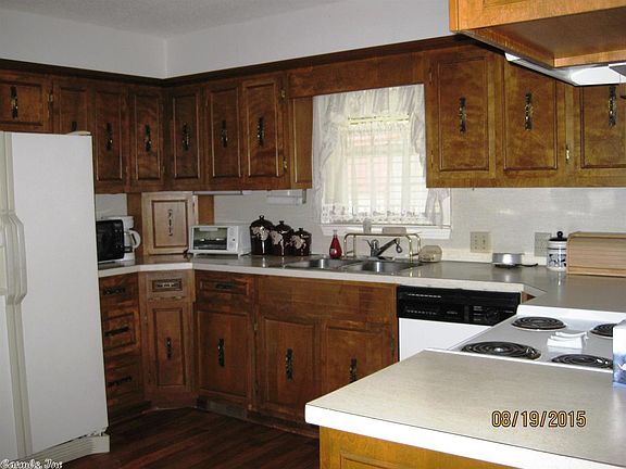 2nd image of 311 E Church St