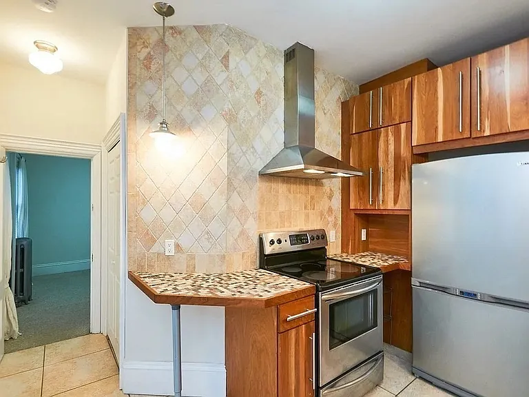 22 Trenton St #1 — Photo 5