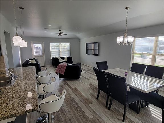 5th image of 3023 Josephine Falls Ct