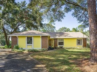 226 S Crystal Dr, Sanford, FL 32773
