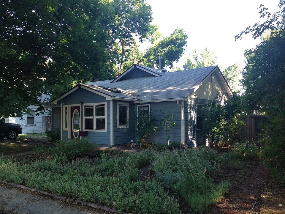 1232 Maple Street