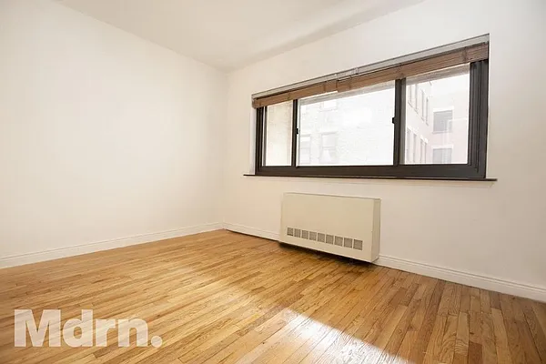 Rented by Mdrn Residential | media 29