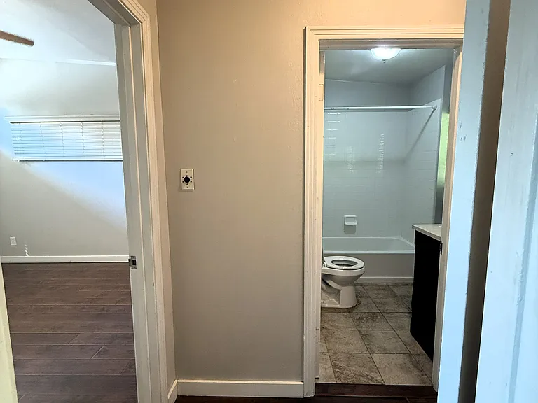 165 California St #4 — Photo 7