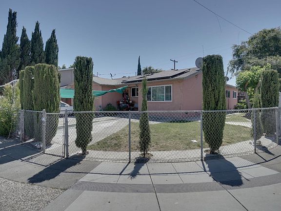 2nd image of 2368 Barlow Ave