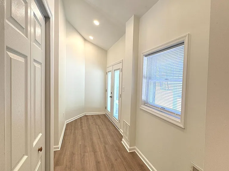 8190 Marshall Corner Rd — Photo 21