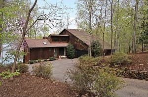 1st image of 146 Waterpoint Dr
