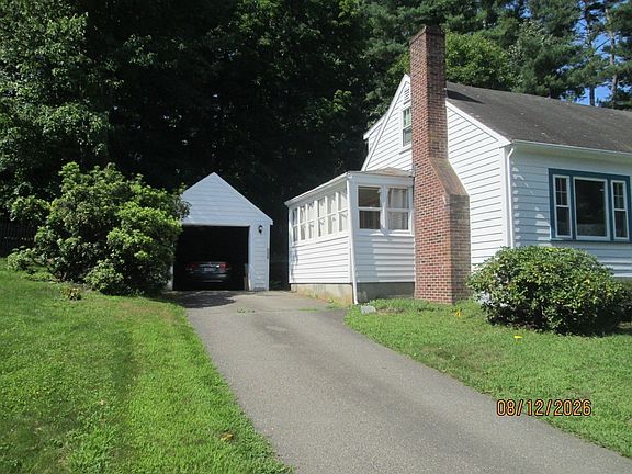 4th image of 9 Lawsbrook Rd