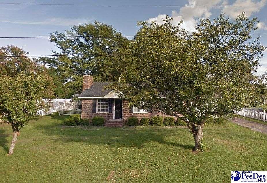 1st image of 2618 E Homewood Ave