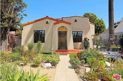 2nd image of 2544 Tilden Ave