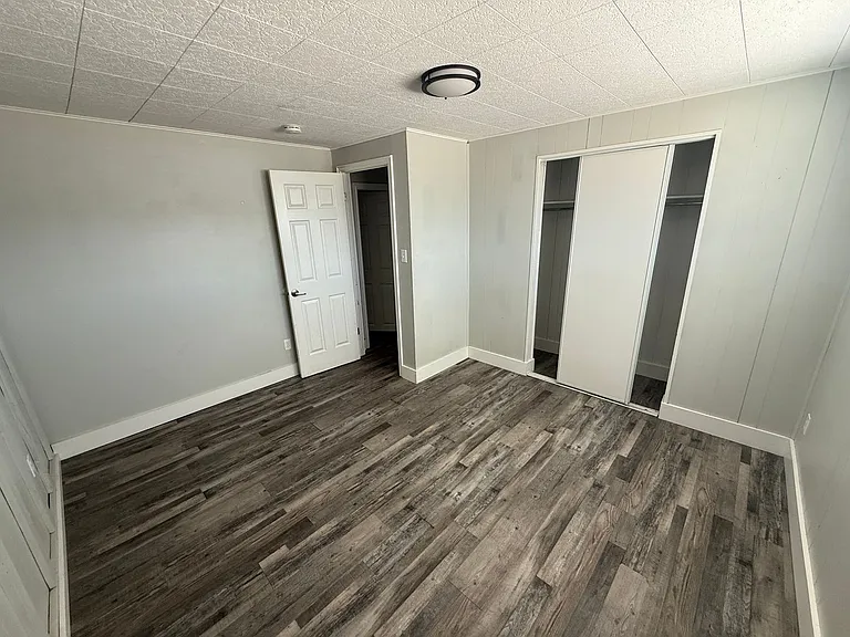 3930 W Old Bingham Hwy — Photo 4