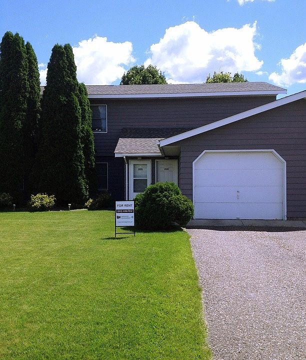 3332 Berwood Ct