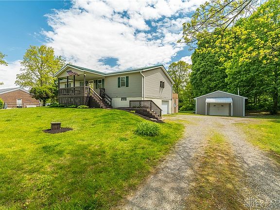 2nd image of 1319 Perry Rd