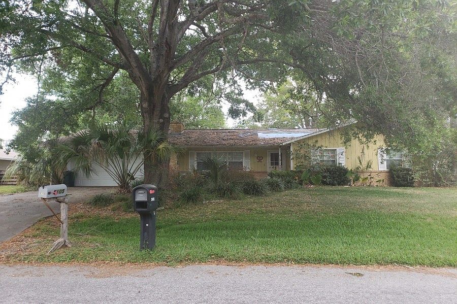 1st image of 5105 SE 27th St