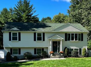 20 Babula Rd, Thompson, CT 06277
