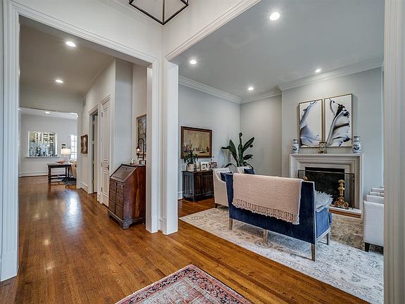 5th image of 3517 Potomac Ave