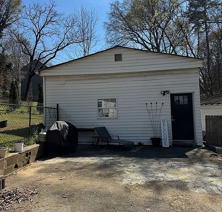 1st image of 2686 Rosemary St NW Unit B