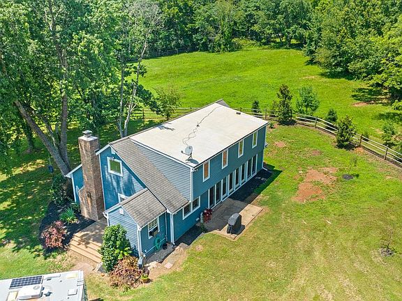 2nd image of 9467 Old Waterloo Rd