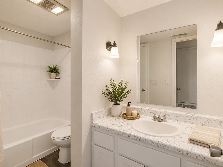 Belle Isle Terrace — Photo 24