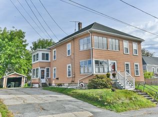 8 Emerald Ave, Webster, MA 01570