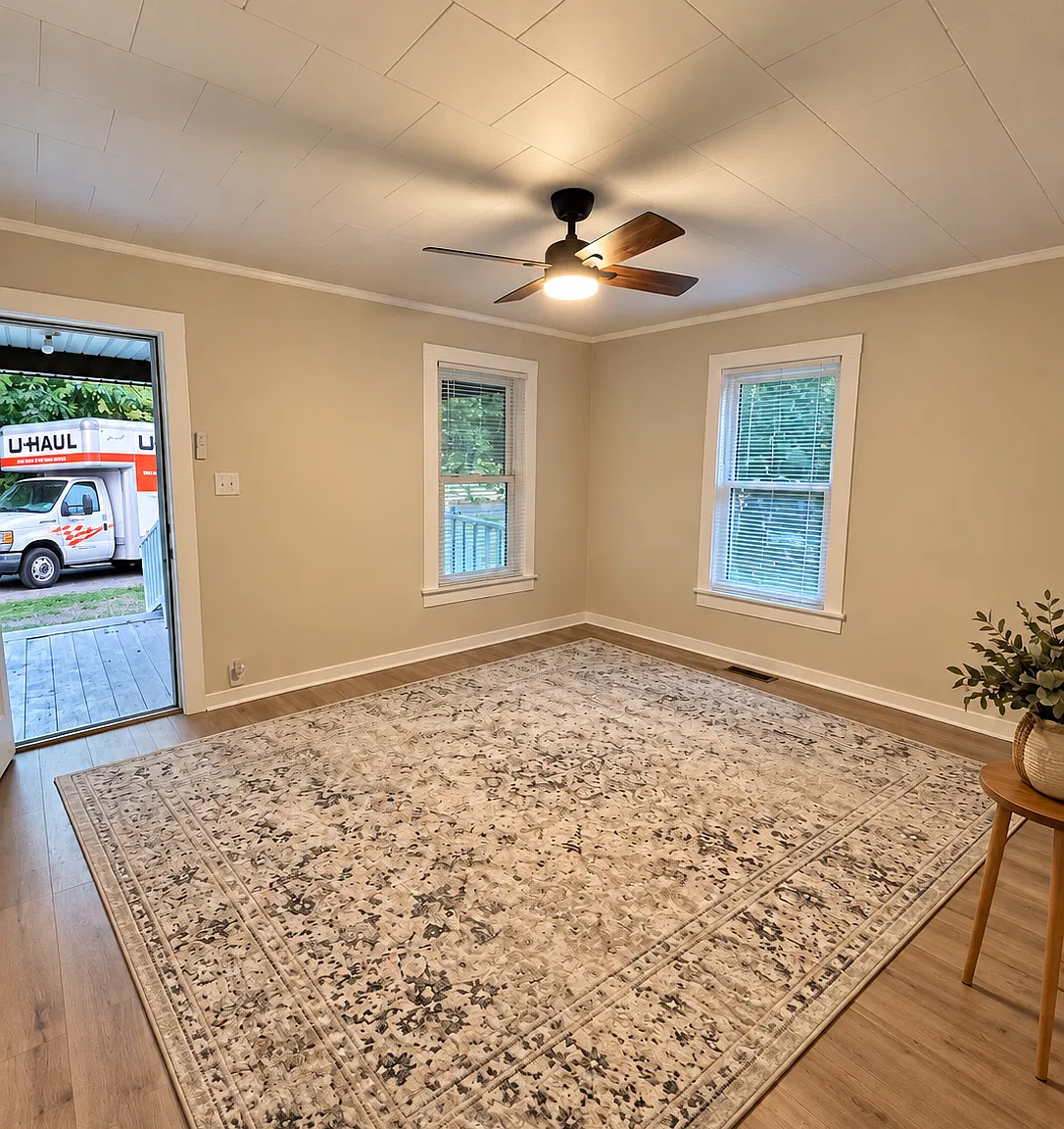 Old Charlotte Rd, Statesville — Photo 1