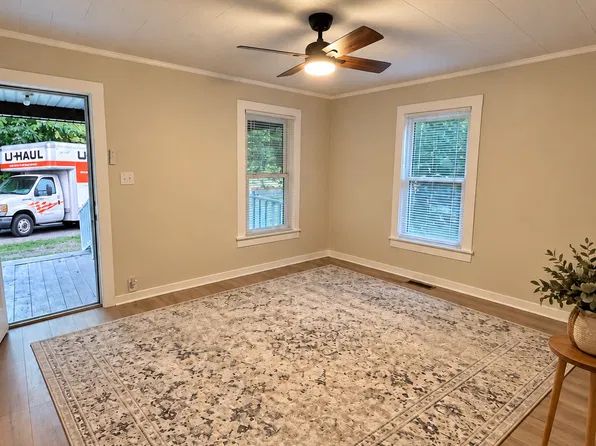 (undisclosed Address), Statesville, NC 28677