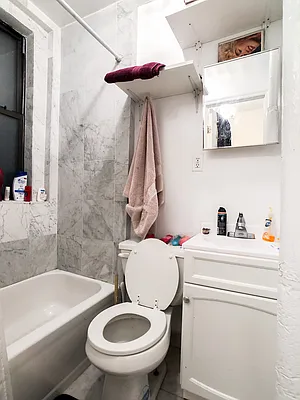 Rented by City Connections Realty | media 6