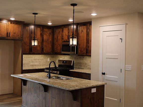 5th image of 1508 W Ragweed Ct Court