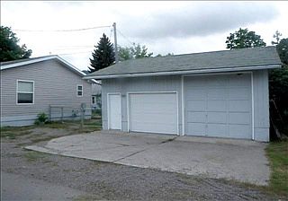 5th image of 2215 Eaton St