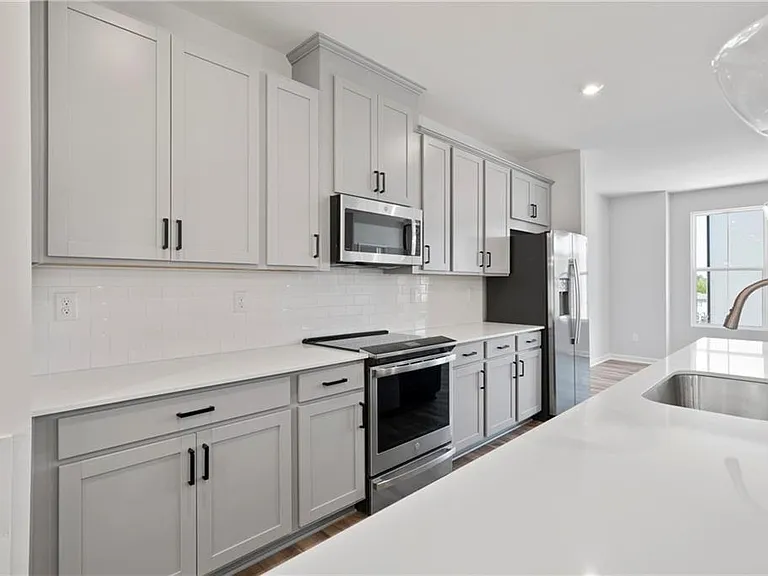 2676 Creek View Ter — Photo 6