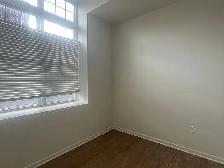 96 Liberty Pole Way — Photo 10