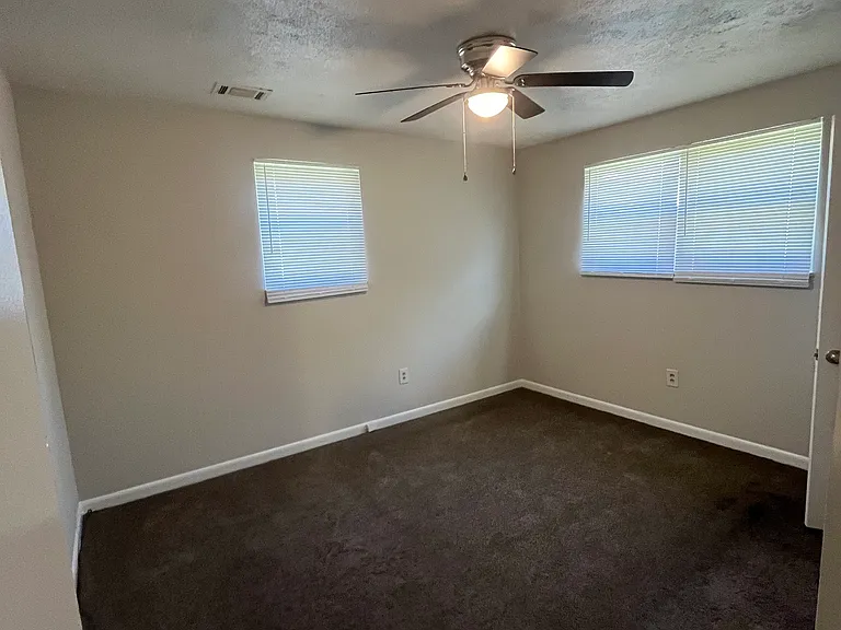 214 Palomino Ln — Photo 26