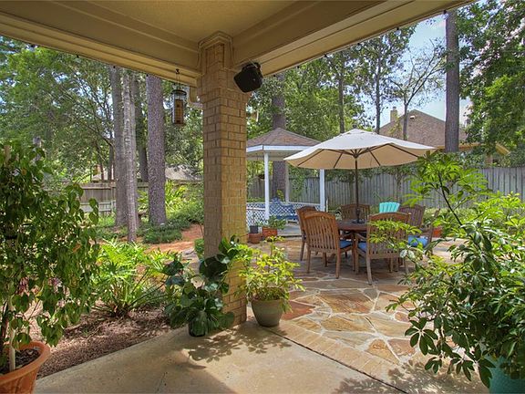 5th image of 109 Lakeside Dr