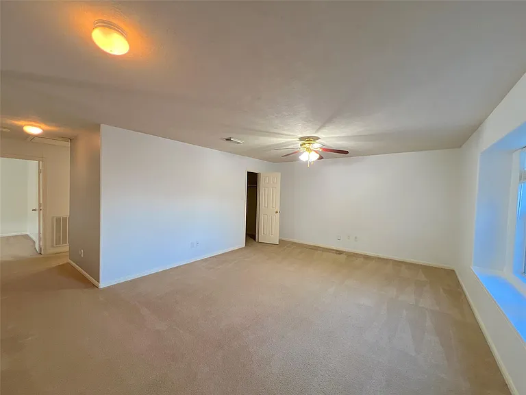 5535 Bear Paw Cir — Photo 16