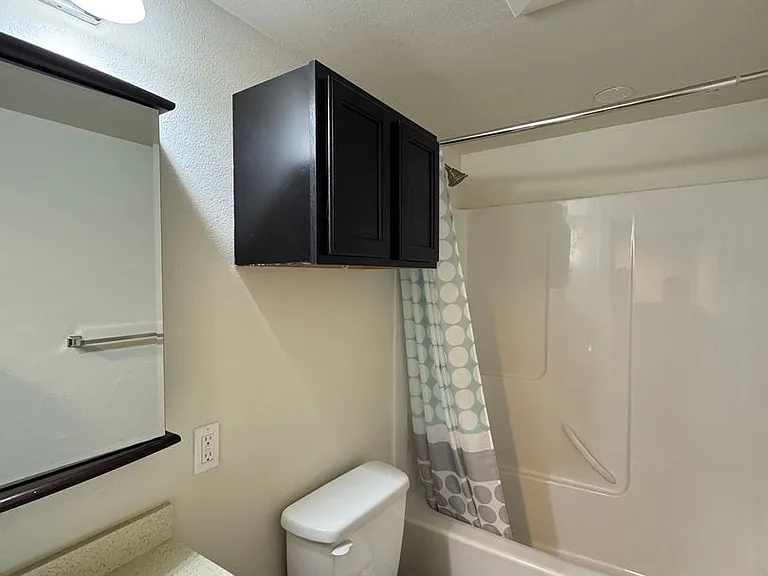 Park Place Apartments — Photo 24