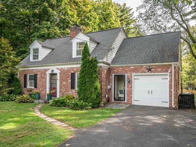 6 Terry Plains Road, Bloomfield, CT, 06002