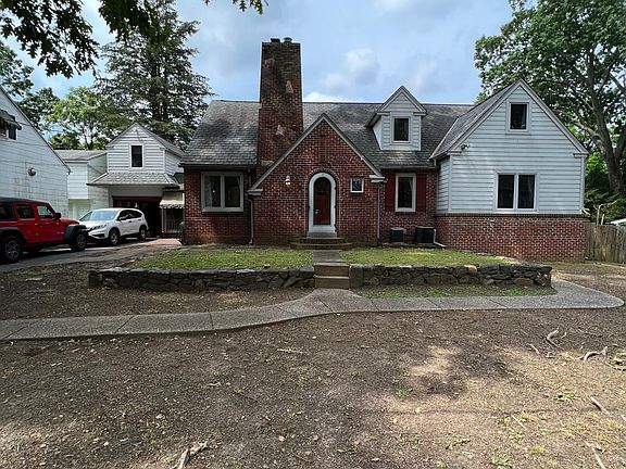 2nd image of 9 Elm Ave